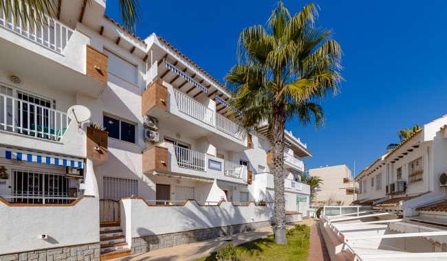 Sprzedaż - Apartament - Orihuela costa - Dehesa de Campoamor