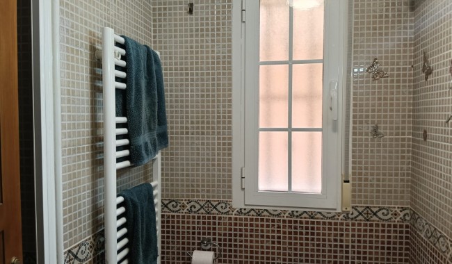 Resale - Villa - Los Montesinos - La Herrada