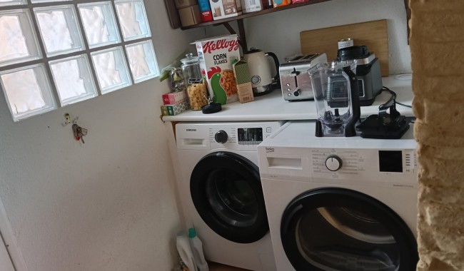 Resale - Villa - Los Montesinos - La Herrada