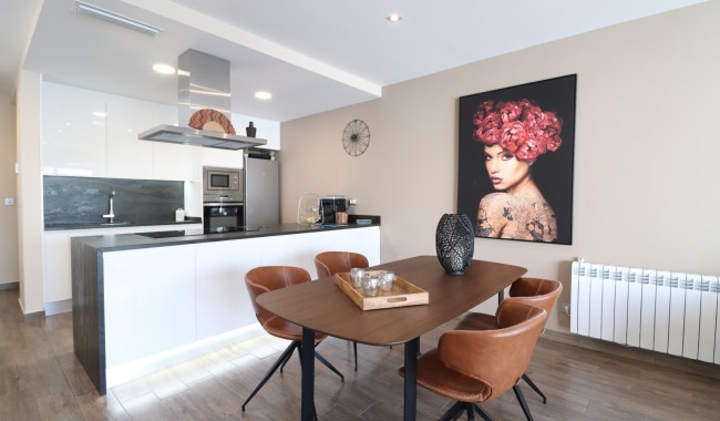 Sprzedaż - Bliźniak - Daya Vieja - Daya Vieja - Town