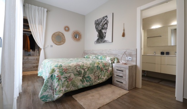 Sprzedaż - Bliźniak - Daya Vieja - Daya Vieja - Town