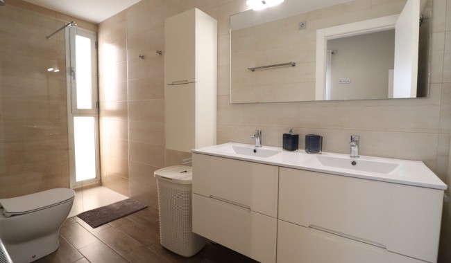 Sprzedaż - Bliźniak - Daya Vieja - Daya Vieja - Town