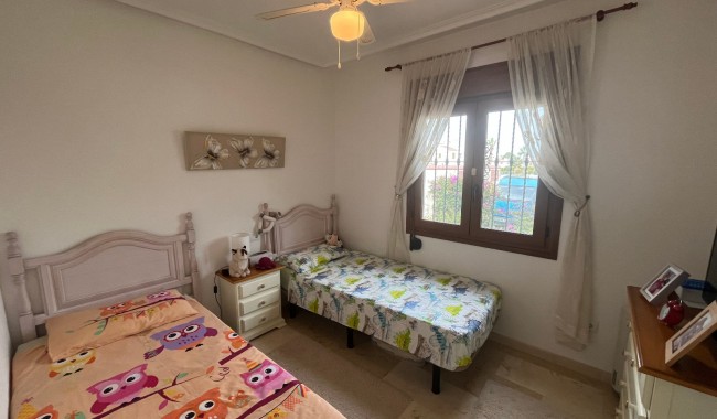 Sprzedaż - Apartament - Orihuela - PAU 8