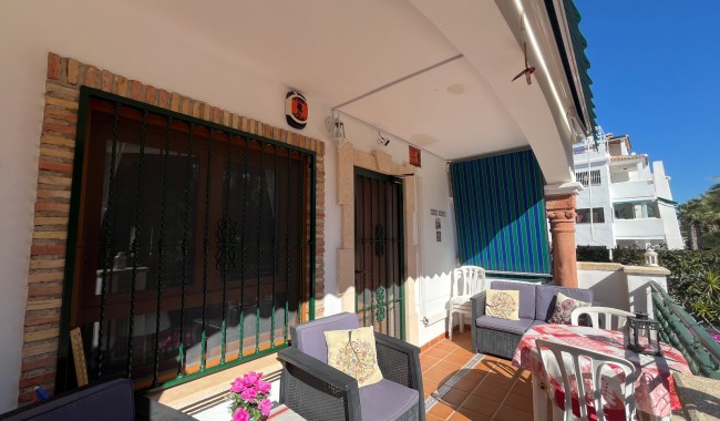 Sprzedaż - Apartament - Orihuela - PAU 8