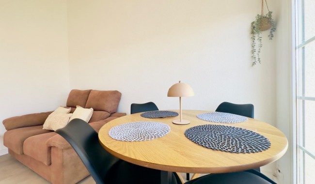 Sprzedaż - Apartament - Torrevieja - Los Frutales