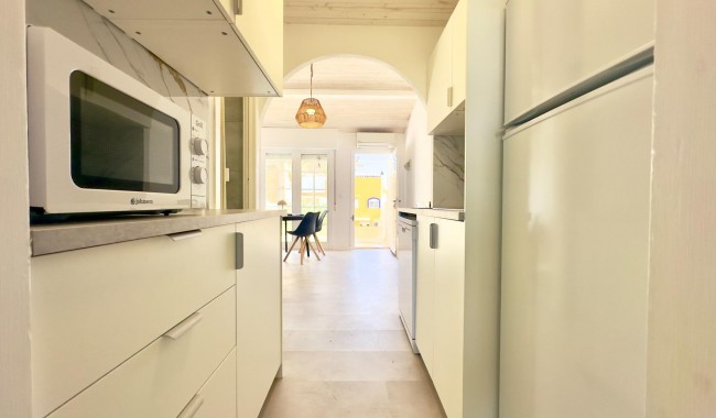 Sprzedaż - Apartament - Torrevieja - Los Frutales