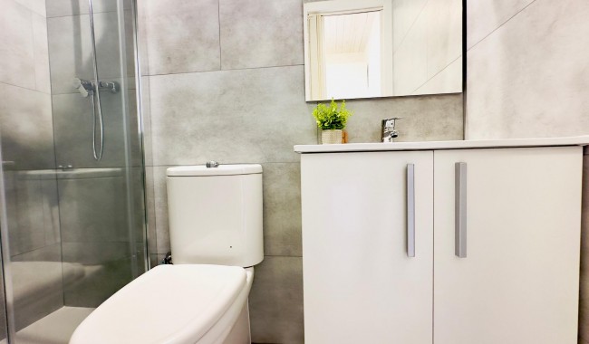 Sprzedaż - Apartament - Torrevieja - Los Frutales