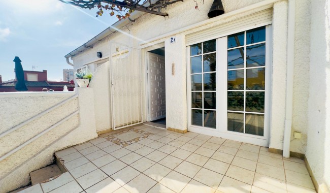 Sprzedaż - Apartament - Torrevieja - Los Frutales