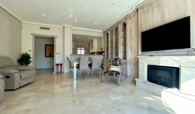 Resale - Apartment - Orihuela Costa - Aguamarina