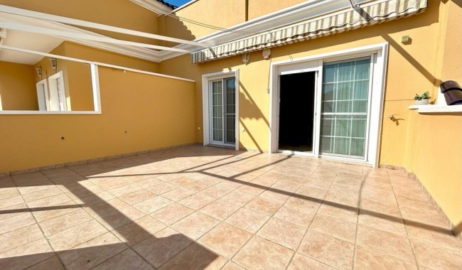 Resale - Apartment - Orihuela Costa - Aguamarina