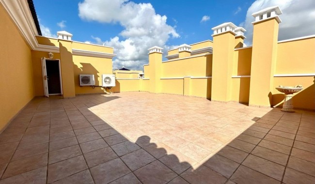 Resale - Apartment - Orihuela Costa - Aguamarina