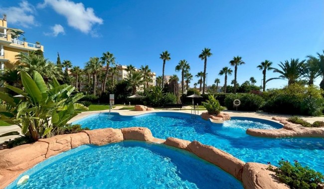 Resale - Apartment - Orihuela Costa - Aguamarina