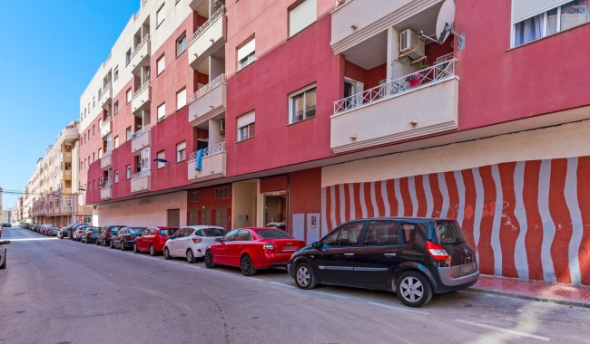 Resale - Apartment - Torrevieja - Parque las naciones