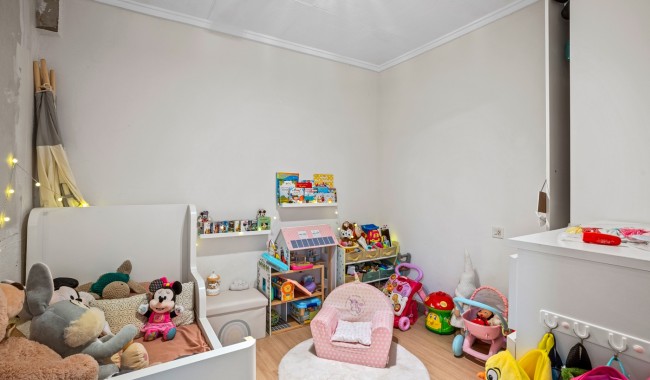 Begagnad - Radhus - Torrevieja - Torreta florida