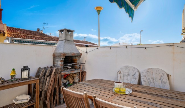 Begagnad - Radhus - Torrevieja - Torreta florida