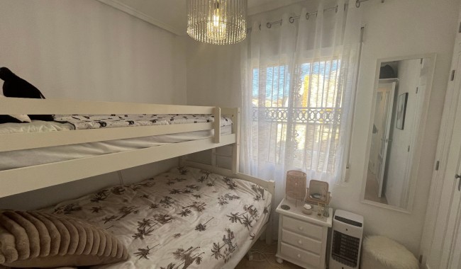 Begagnad - Radhus - Punta Prima - Serena