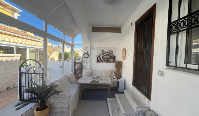 Begagnad - Radhus - Punta Prima - Serena