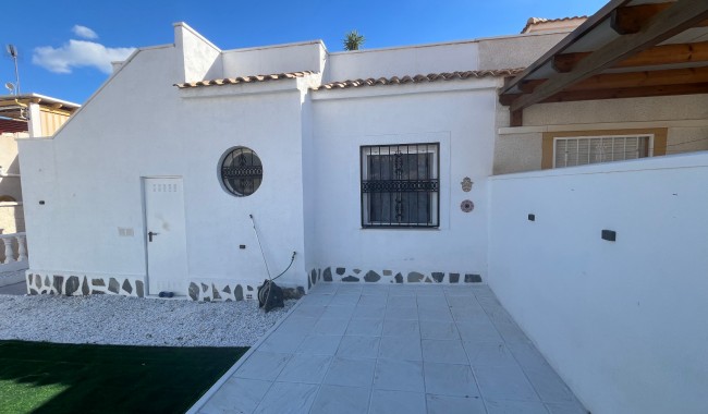 Begagnad - Radhus - Punta Prima - Serena