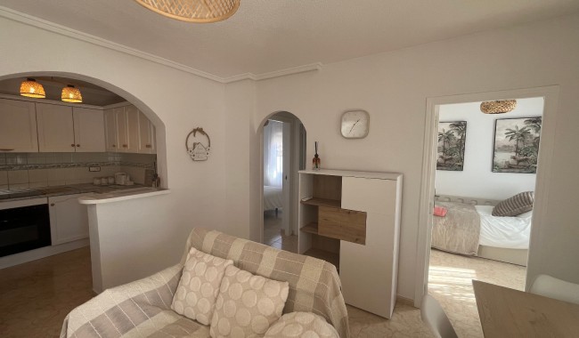 Brukt - Quatro hus - Punta Prima - Serena