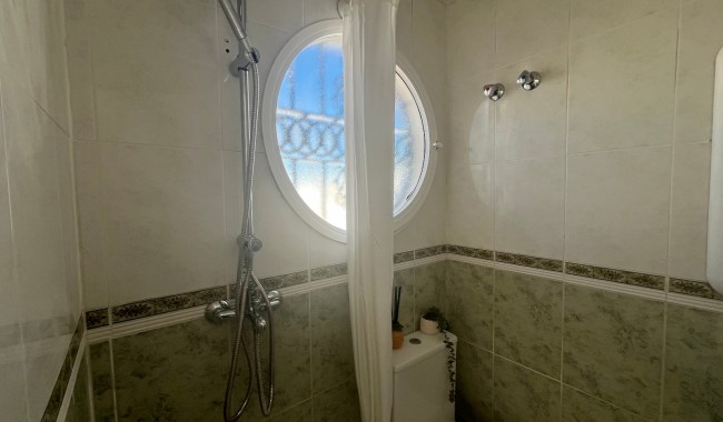 Brukt - Quatro hus - Punta Prima - Serena