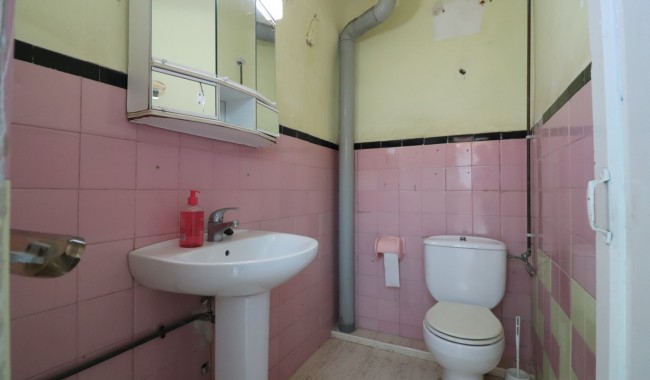 Brukt - Næringslokaler - Benijófar