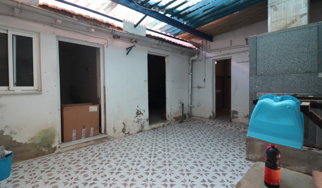 Brukt - Næringslokaler - Benijófar