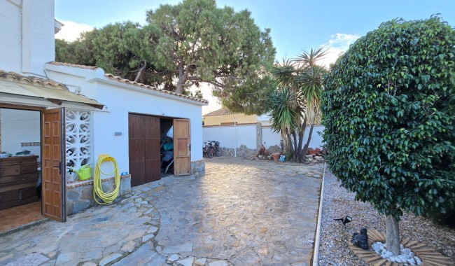 Resale - Villa - Orihuela - Cabo Roig