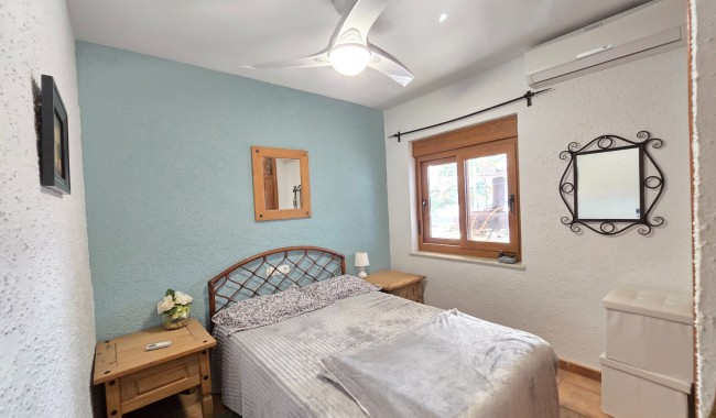 Resale - Villa - Orihuela - Cabo Roig