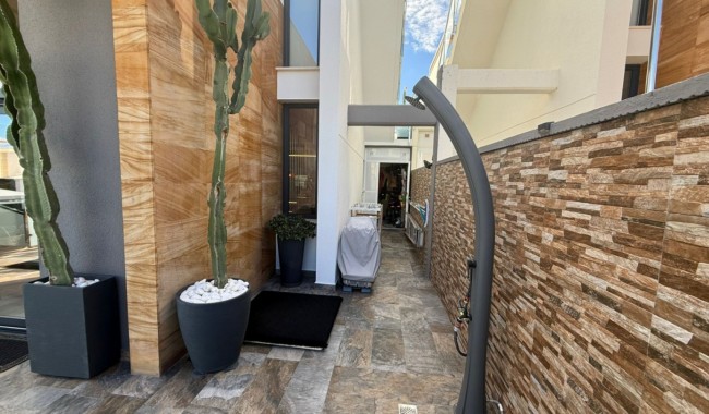 Resale - Villa - Orihuela - Lomas de Cabo Roig