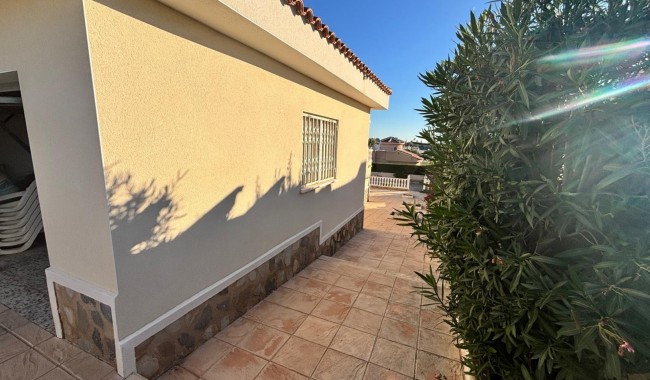 Resale - Villa - Ciudad Quesada/Rojales - La Fiesta