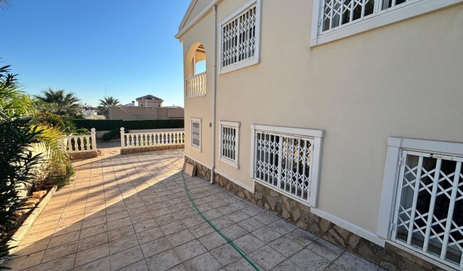 Resale - Villa - Ciudad Quesada/Rojales - La Fiesta