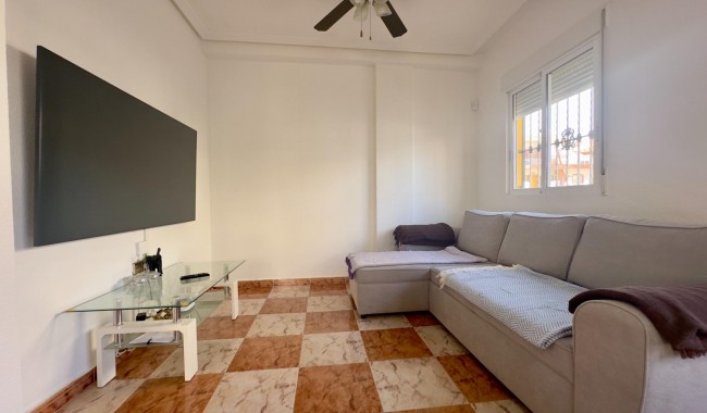 Resale - Villa - Orihuela Costa - Cabo Roig