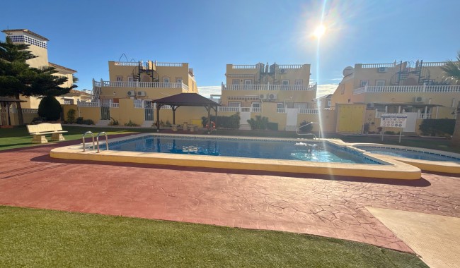 Sprzedaż - Kamienica - Orihuela costa - La Zenia