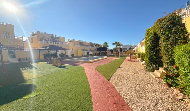 Sprzedaż - Kamienica - Orihuela costa - La Zenia