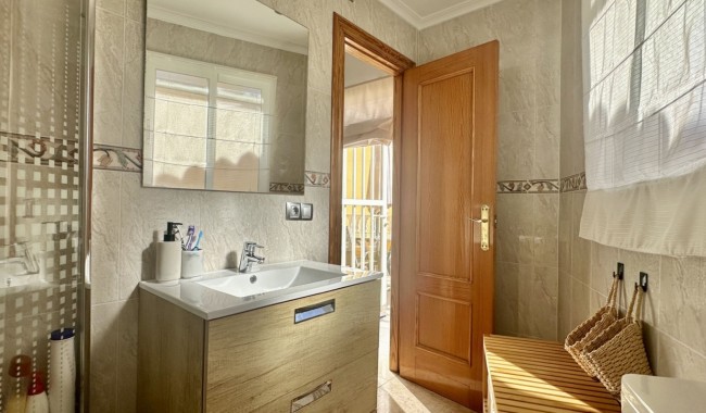 Begagnad - Radhus - Orihuela Costa - La Florida