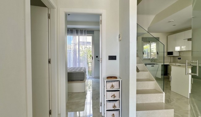 Segunda mano - Villa - Orihuela Costa - Cabo Roig