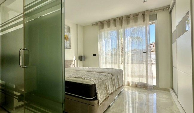 Segunda mano - Villa - Orihuela Costa - Cabo Roig