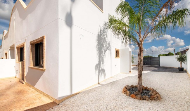 Townhouse - New Build - Cox - San Fernando