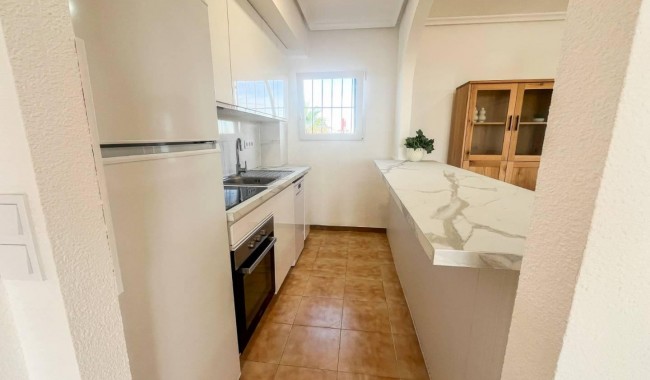 Sprzedaż - Apartament - Torrevieja - Punta Prima