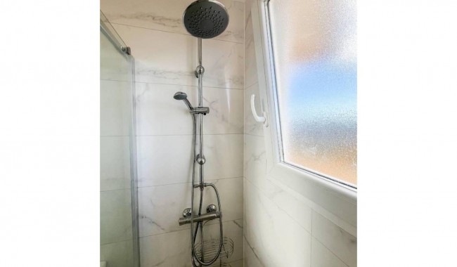 Sprzedaż - Apartament - Torrevieja - Punta Prima