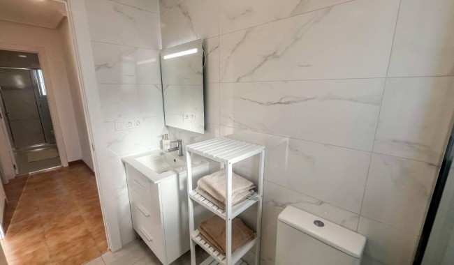 Sprzedaż - Apartament - Torrevieja - Punta Prima