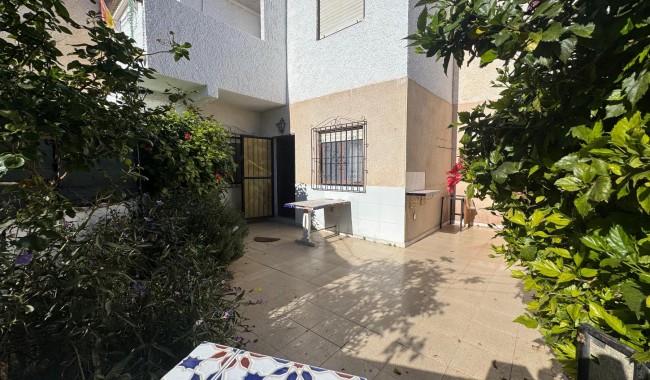 Resale - Townhouse - Torrevieja - torreta III
