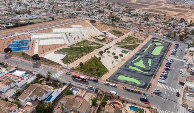 Resale - Villa - Torrevieja - El Chaparral