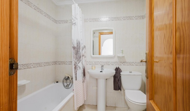 Resale - Townhouse - Torrevieja - Parque de Las Naciones