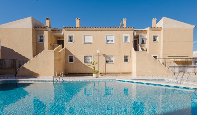 Resale - Townhouse - Torrevieja - Parque de Las Naciones