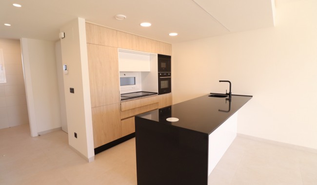 Resale - Apartment - Guardamar - El Raso