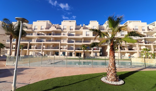 Resale - Apartment - Guardamar - El Raso