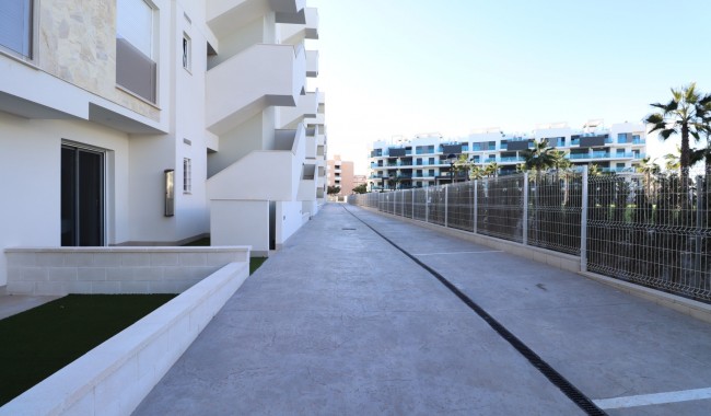 Resale - Apartment - Guardamar - El Raso