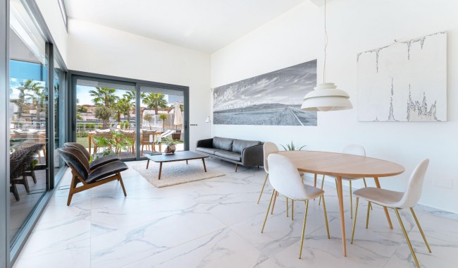 Resale - Villa - San Miguel de Salinas - Costa blanca sur