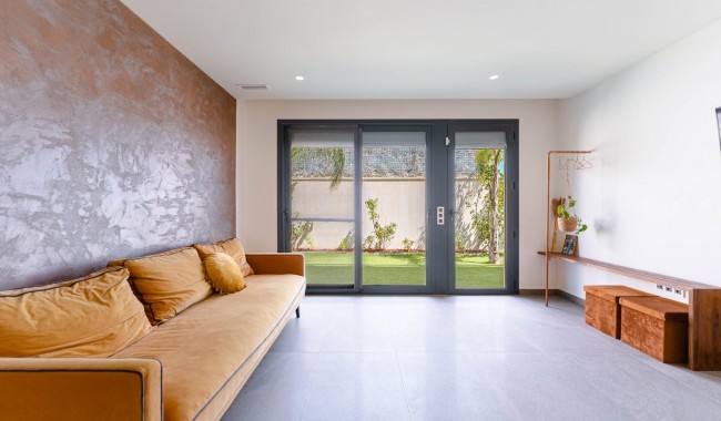 Resale - Villa - San Miguel de Salinas - Costa blanca sur